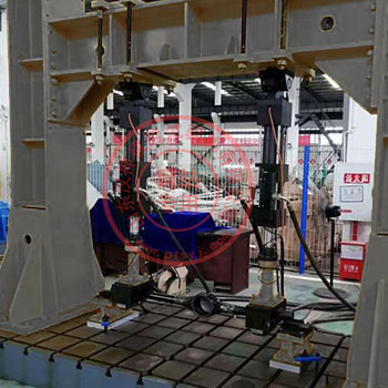 機(jī)車懸架簧橫向力試驗機(jī)